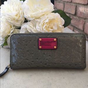 Authentic Marc Jacobs Wallet